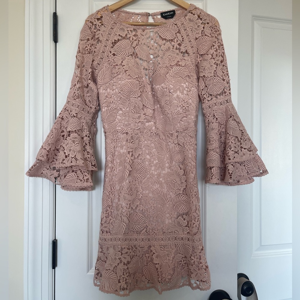 BEBE open back long sleeve lace dress misty rose gently used size 8 / medium